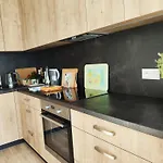 Brand New Place In The Centre Διαμέρισμα *